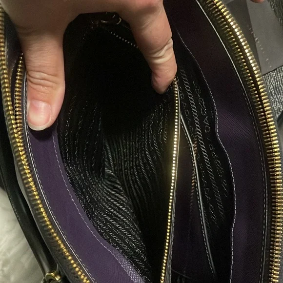 Large Prada Galleria Saffiano Leather Bag - Picture 8 of 15